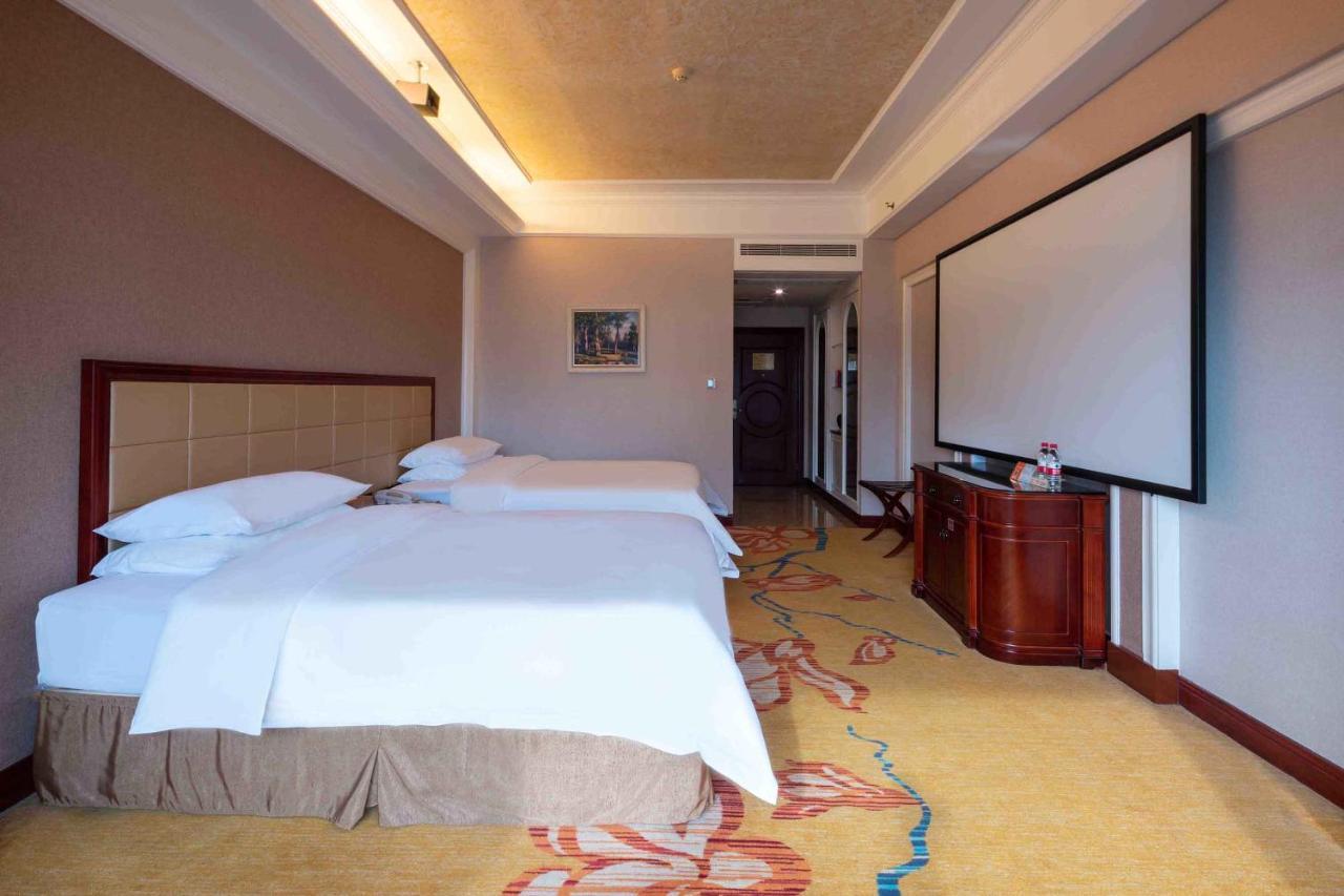 Vienna Hotel Shenzhen Songgang Liye Road Dış mekan fotoğraf